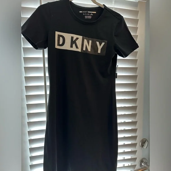 Dkny Logo T-Shirt Dress - Black Dkny Logo T-Shirt Dress - Black
